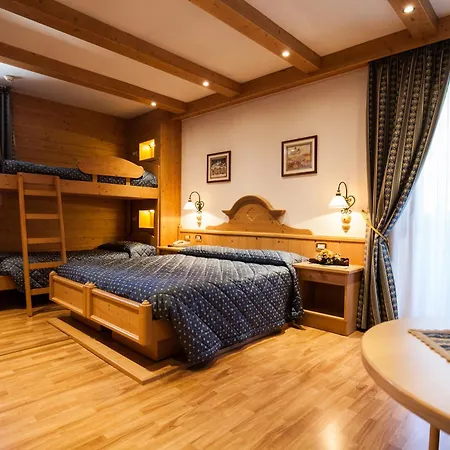 Posta Hotell 3*